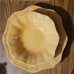 Luca Gold "Home Accents" Serving Bowl